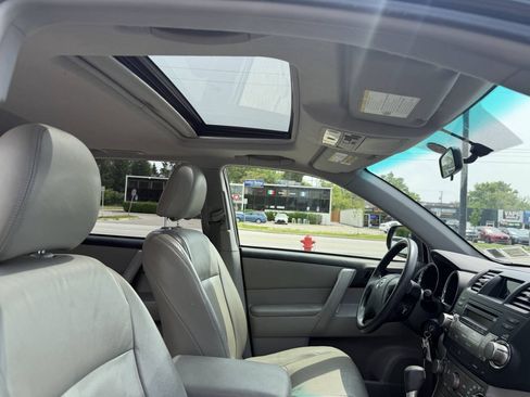 Used 2008 Toyota Highlander 4WD image 8