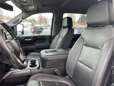 Used 2022 Chevrolet Silverado 2500 LTZ image 4