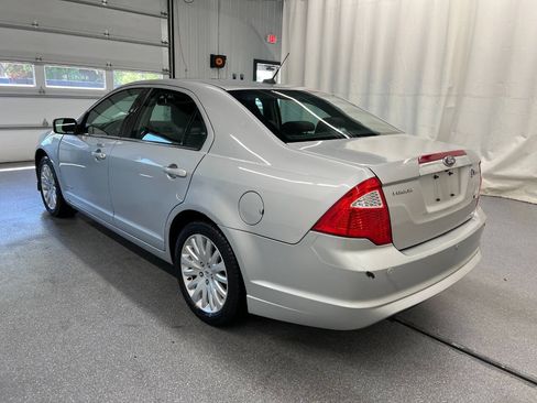 Used 2010 Ford Fusion Hybrid FWD image 6