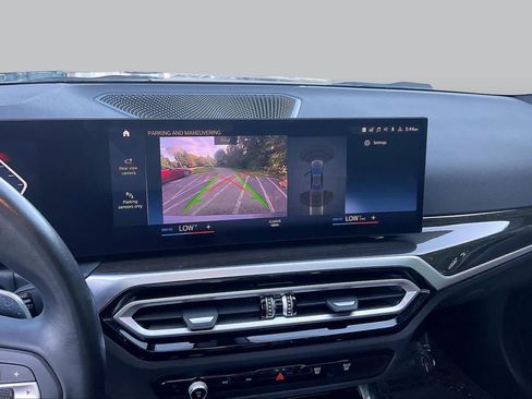 Used 2023 BMW 330i Sedan w/ Driving Assistance Package RWD image 28