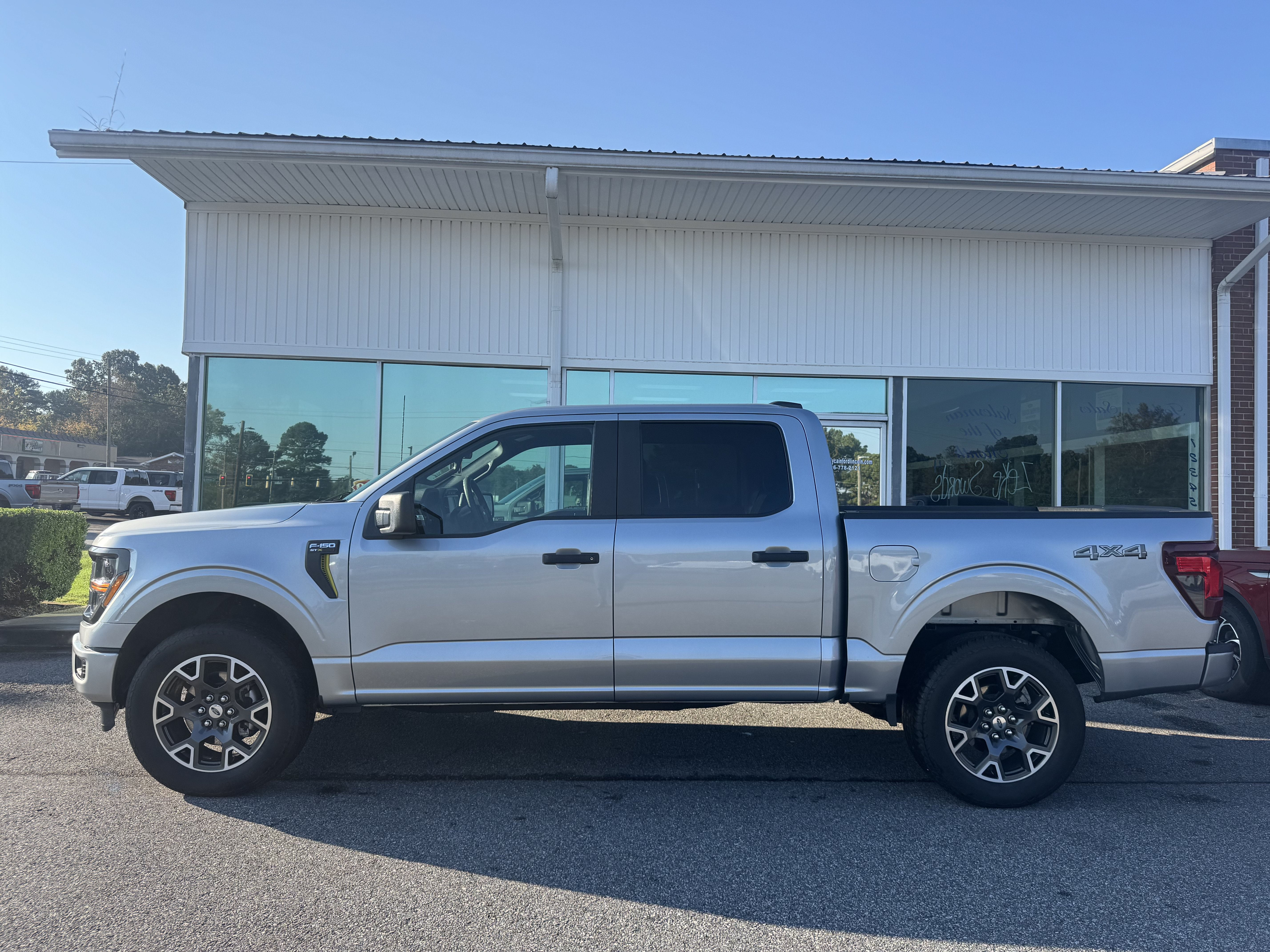 Used 2024 Ford F150 STX AWD/4WD image 1