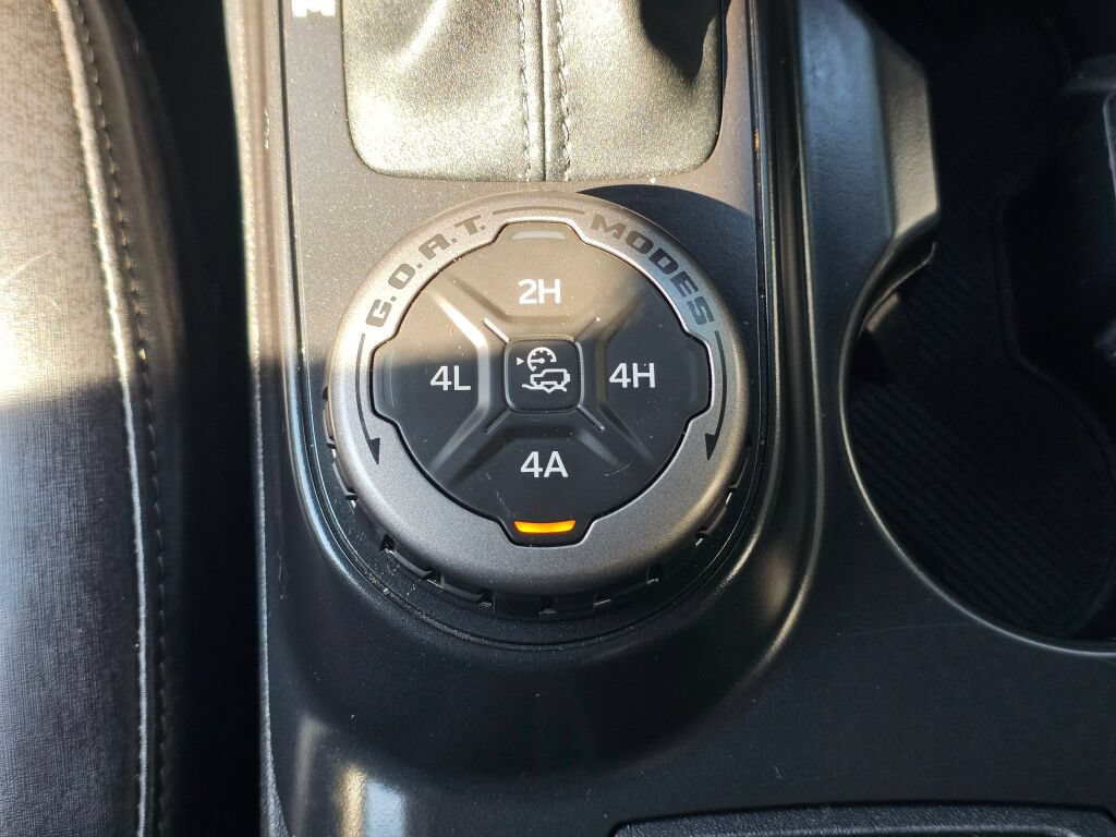 Used 2024 Ford Bronco Everglades AWD/4WD image 30