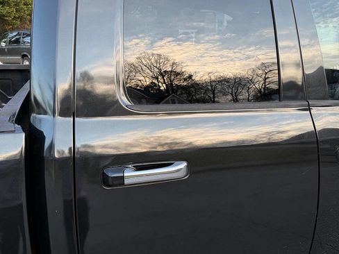 Used 2016 RAM 1500 Classic SLT image 28