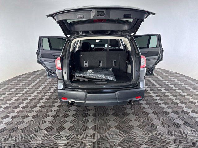 Used 2025 Subaru Ascent Premium AWD/4WD image 15