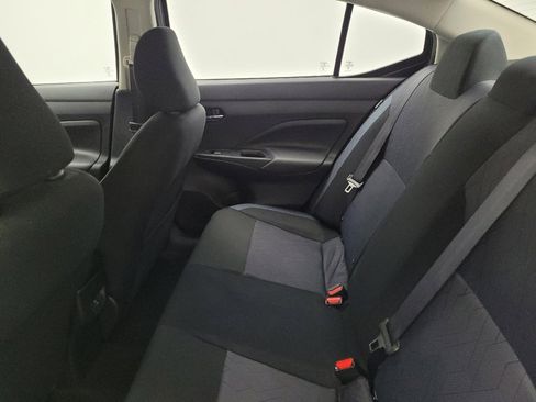 Used 2025 Nissan Versa SV FWD image 18