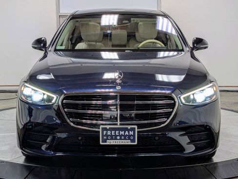 Used 2022 Mercedes-Benz S 500 4MATIC image 3