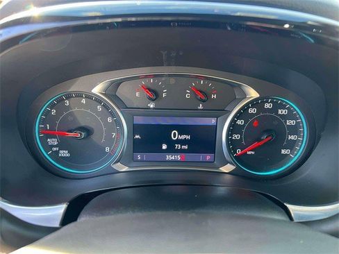 Certified 2023 Chevrolet Traverse LT w/ Rear Camera Mirror Package image 5