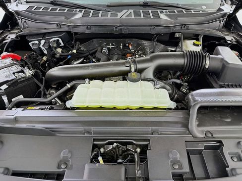 New 2025 Ford F150 Lariat w/ Equipment Group 502A High image 32