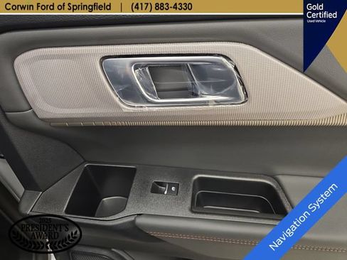 Used 2026 Ford Explorer Active AWD/4WD image 15