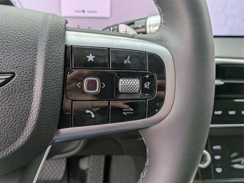 New 2026 Genesis GV70 2.5T image 17