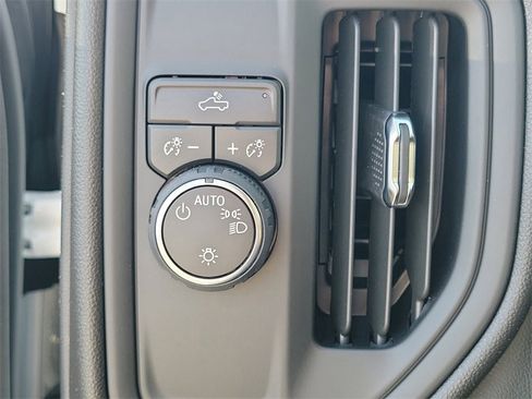 New 2026 Chevrolet Silverado 1500 Custom image 11