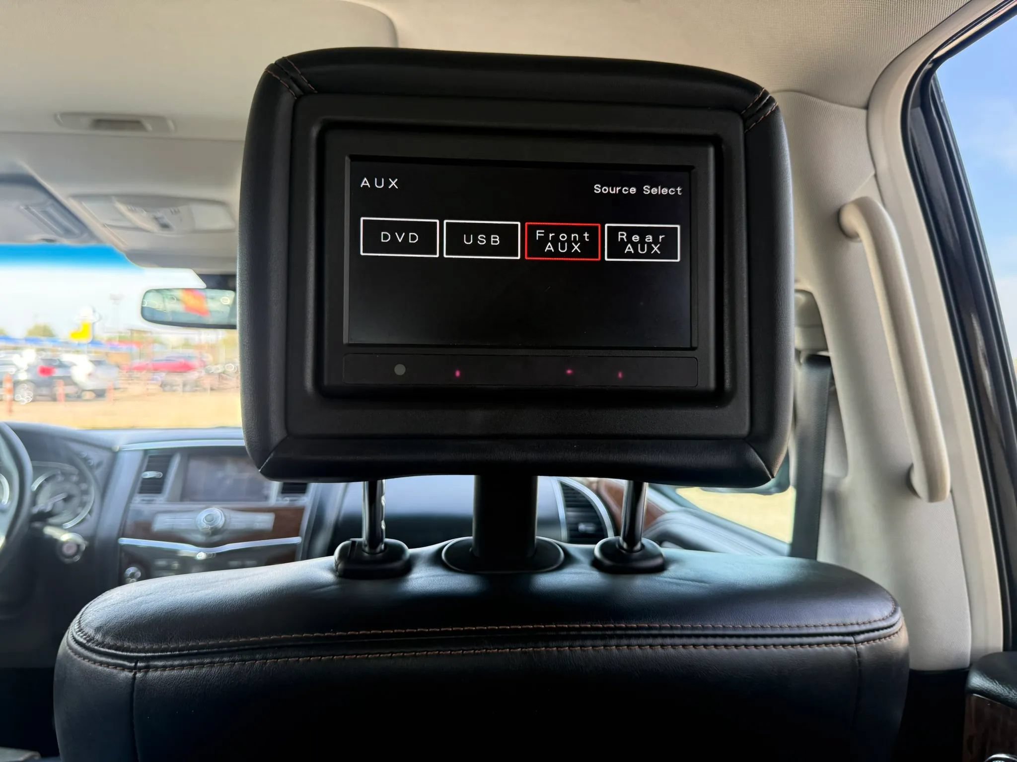 Used 2017 Nissan Armada Platinum RWD image 21