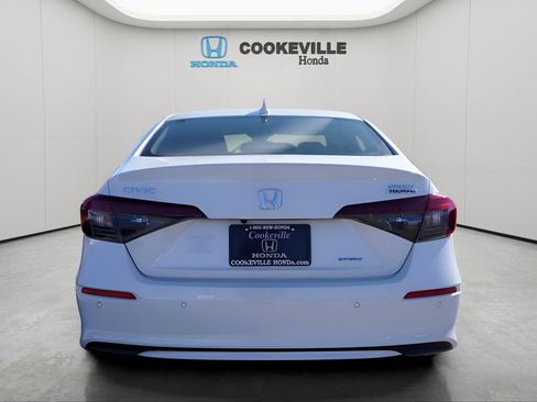 Used 2025 Honda Civic Sport image 6