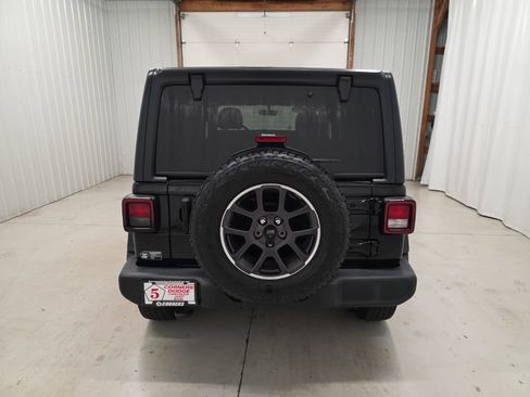 Used 2021 Jeep Wrangler Unlimited Sport AWD/4WD image 4