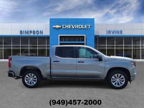 Used 2025 Chevrolet Silverado 1500 Custom RWD image 9