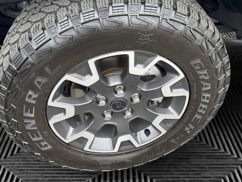 Certified 2025 Jeep Wrangler Sahara w/ Safety Group image 10