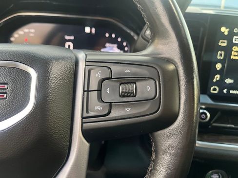Used 2022 GMC Sierra 1500 SLE image 19