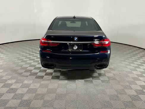 Used 2019 BMW 750i 750i image 8