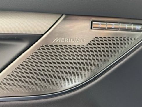 New 2026 Jaguar F-PACE R-Dynamic S image 12