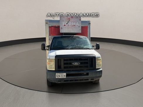 Used 2009 Ford E-350 and Econoline 350 Super Duty image 9