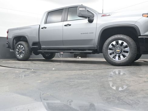 New 2026 Chevrolet Silverado 2500 Custom w/ Custom Value Package AWD/4WD image 22