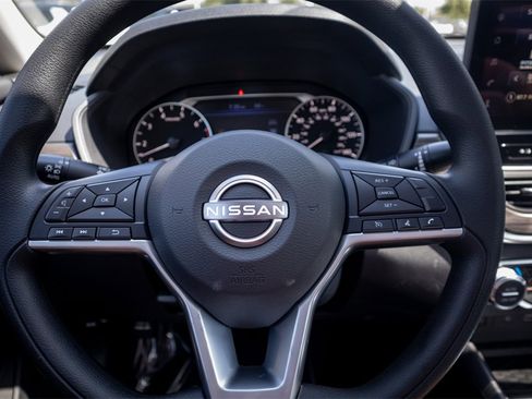 New 2025 Nissan Altima 2.5 SV w/ SV Special Edition Package image 9