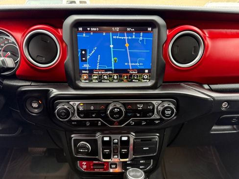 Used 2020 Jeep Wrangler Unlimited Rubicon image 20