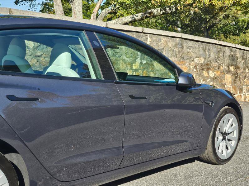 Used 2023 Tesla Model 3 Standard Range RWD image 21