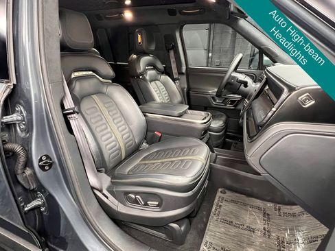 Used 2024 Rivian R1S Adventure image 4