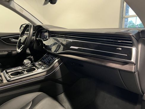 Used 2023 Audi Q8 Premium Plus w/ Premium Plus Package AWD/4WD image 43