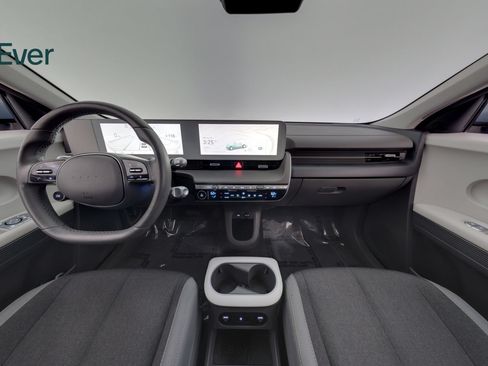 Used 2024 Hyundai Ioniq 5 SEL RWD image 26