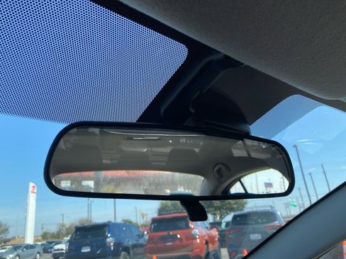 Used 2025 Nissan Versa SV image 26