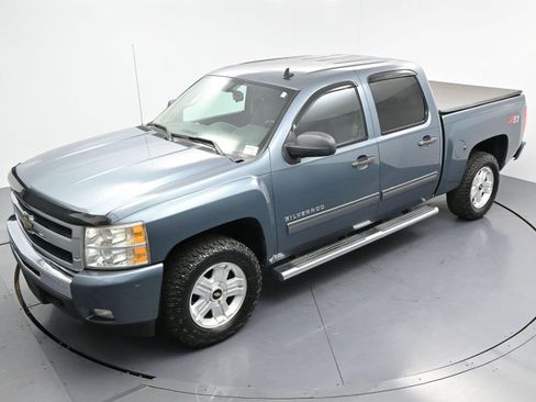 Used 2011 Chevrolet Silverado 1500 LT w/ All-Star Edition AWD/4WD image 33