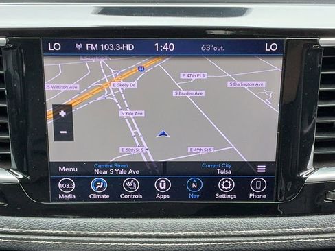 Used 2018 Chrysler Pacifica Limited w/ Advanced Safetytec Group image 37