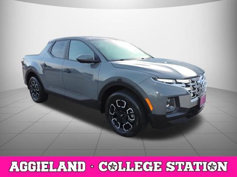 Used 2024 Hyundai Santa Cruz SEL FWD image 3