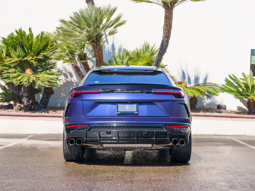Used 2022 Lamborghini Urus AWD/4WD image 4