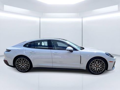 Certified 2024 Porsche Panamera 4 AWD/4WD image 6