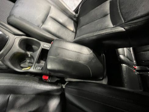 Used 2018 Nissan Rogue SL w/ Premium Package image 15