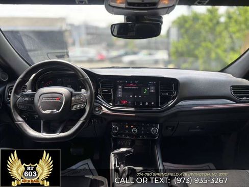 Used 2024 Dodge Durango GT RWD image 19