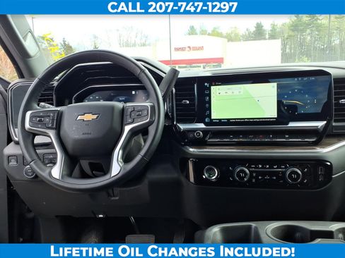 Used 2023 Chevrolet Silverado 1500 LT AWD/4WD image 14