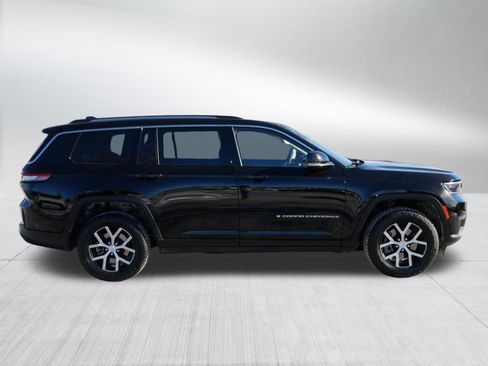 Used 2023 Jeep Grand Cherokee L Limited w/ Trailer Tow Group (B) image 8