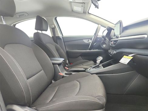 Used 2021 Kia Forte LXS image 22