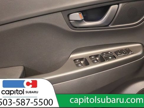 Used 2020 Hyundai Kona SEL Plus AWD/4WD image 11