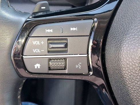 Used 2023 Honda Pilot EX-L image 23