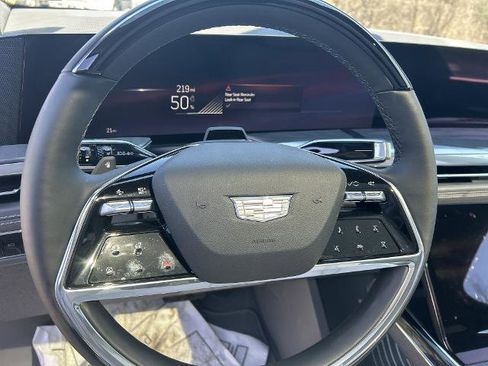 New 2025 Cadillac Escalade IQ Sport 1 w/ Smart Trailering package image 15