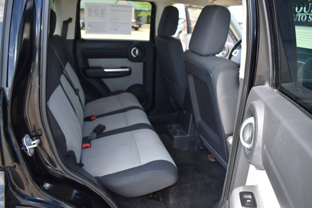 Used 2007 Dodge Nitro SLT AWD/4WD image 13