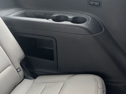 New 2025 Ford Expedition Active image 36