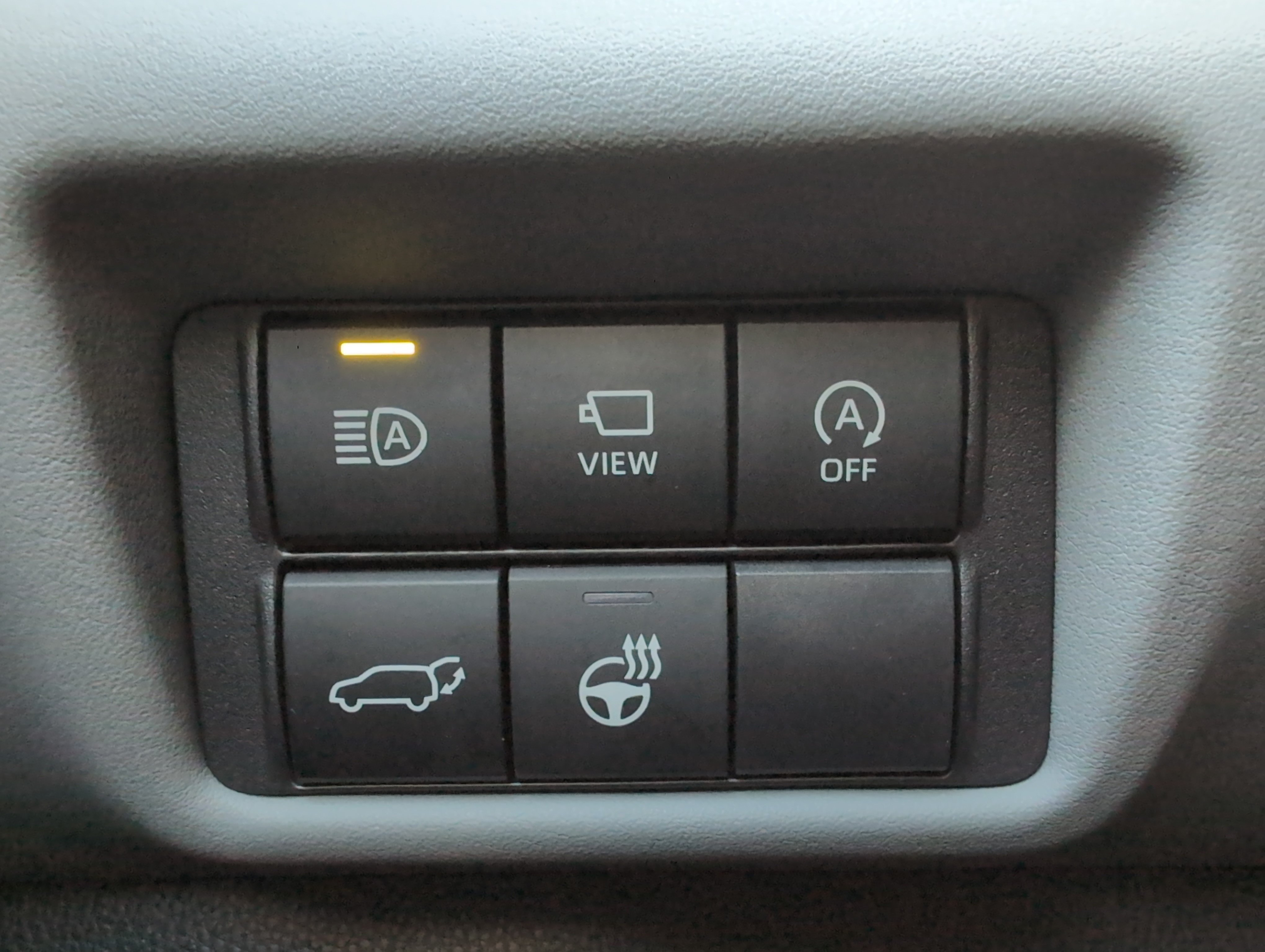 Used 2023 Toyota Highlander Platinum FWD image 42