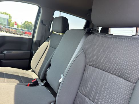 Certified 2022 Chevrolet Silverado 1500 Custom w/ Safety Confidence Package AWD/4WD image 28