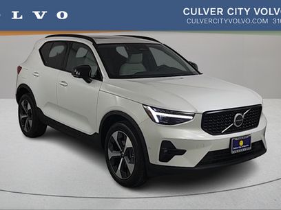 Certified 2026 Volvo XC40 B5 Plus w/ Protection Package Premier